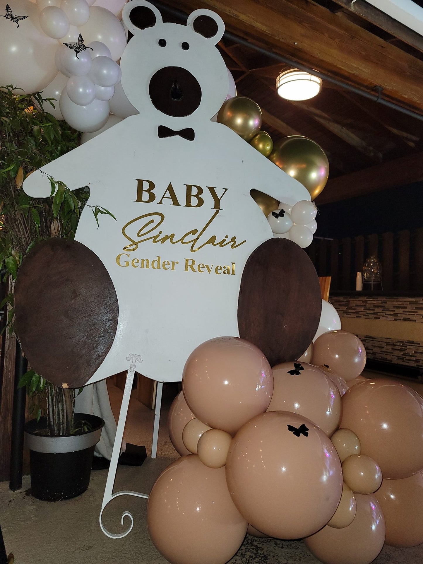 Teddy Bear Welcome sign