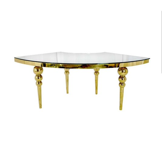 The Milani Sweet Heart Table