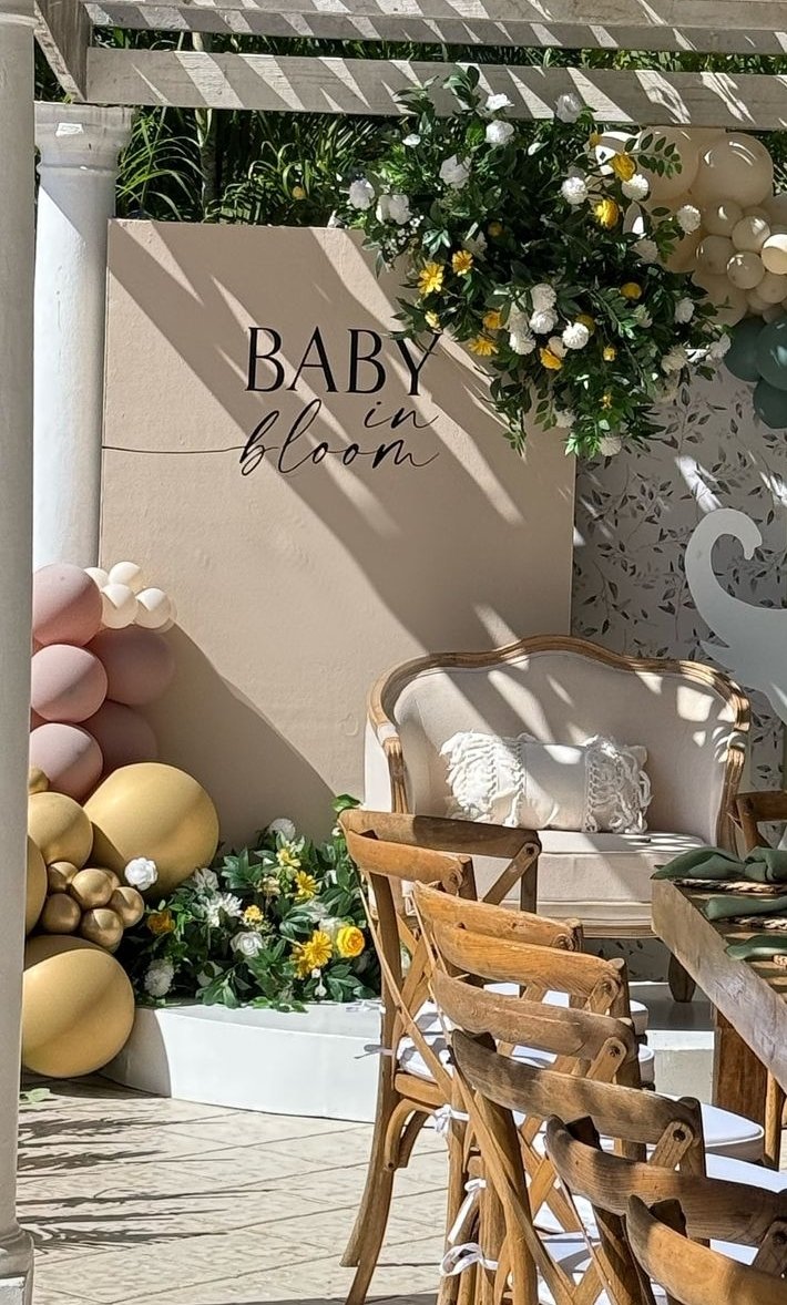 Brianna Square Panel