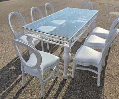 Sincere Dinner Table Set