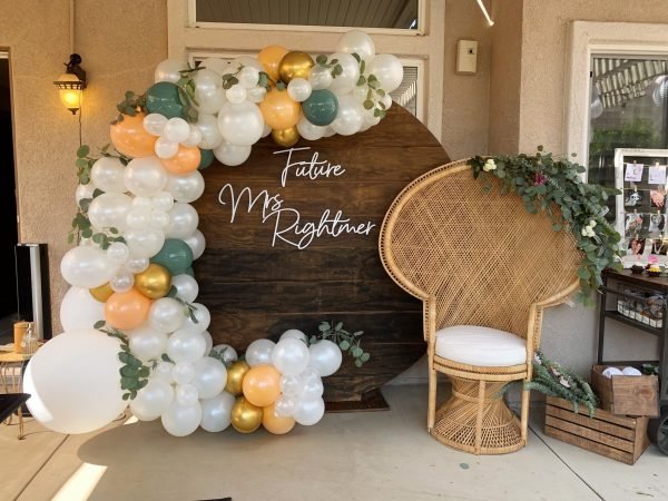 Rustic Round Backdrop